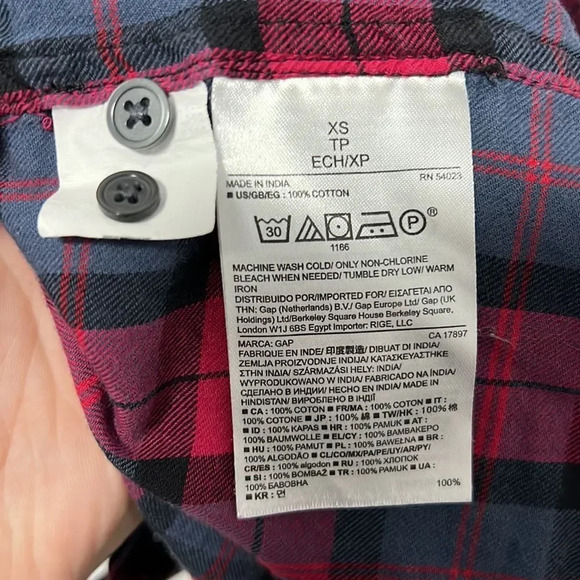 Gap || Flannel Western Shirtdress Long sleeves, double button cuffs Size XS. - Picture 7 of 7